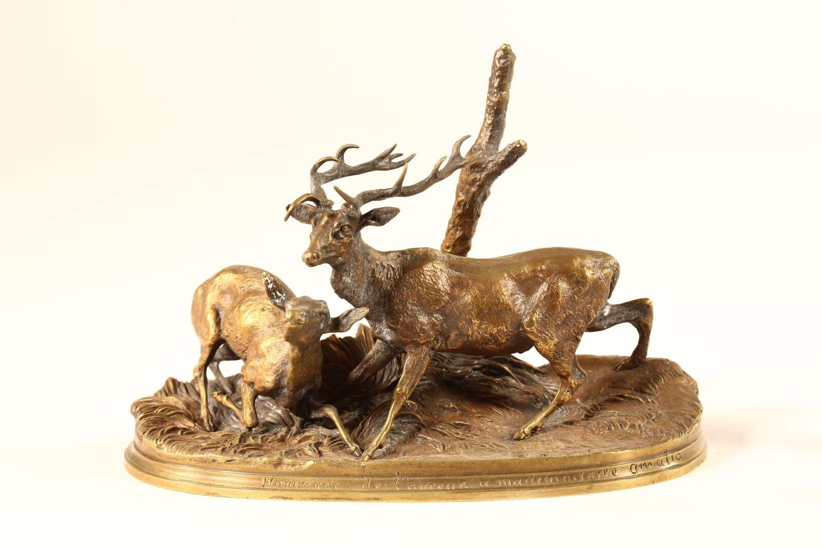 Biche et cerf
