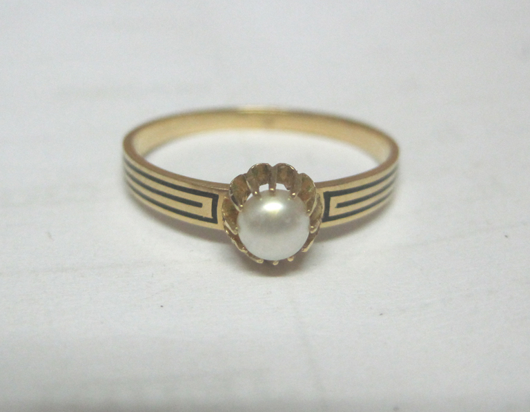 Bague avec perle