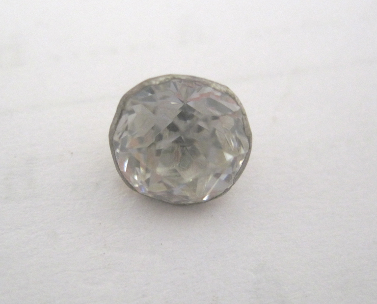 Strass à paillon