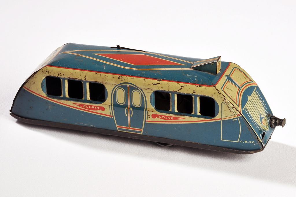 Train Eclair (titre inscrit)