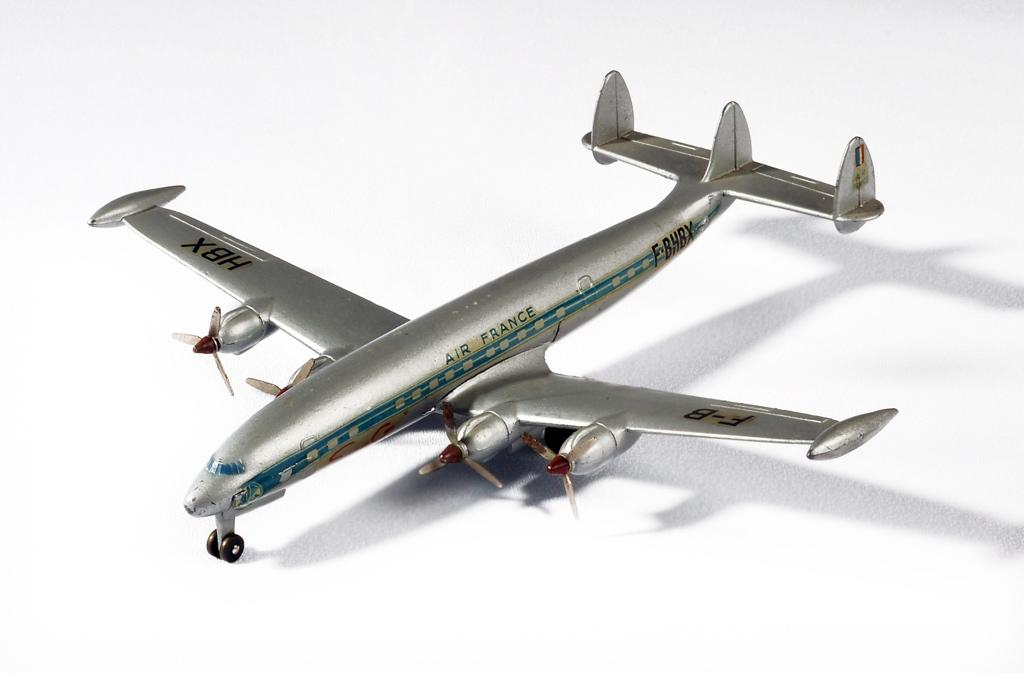 Lockheed Super G Constellation (titre inscrit)