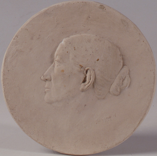 Médaillon : portrait de femme