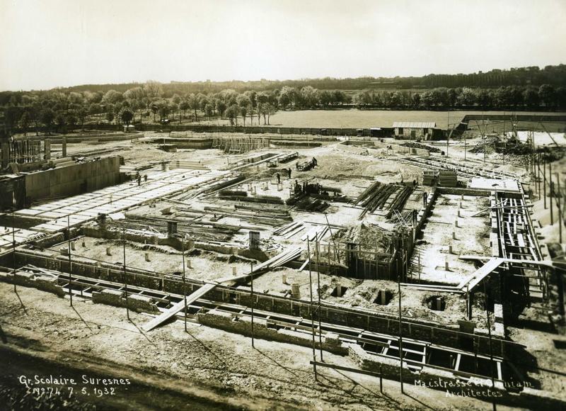 Ecole primaire Aristide Briand de la cité-jardins en construction (Titre fictif)
