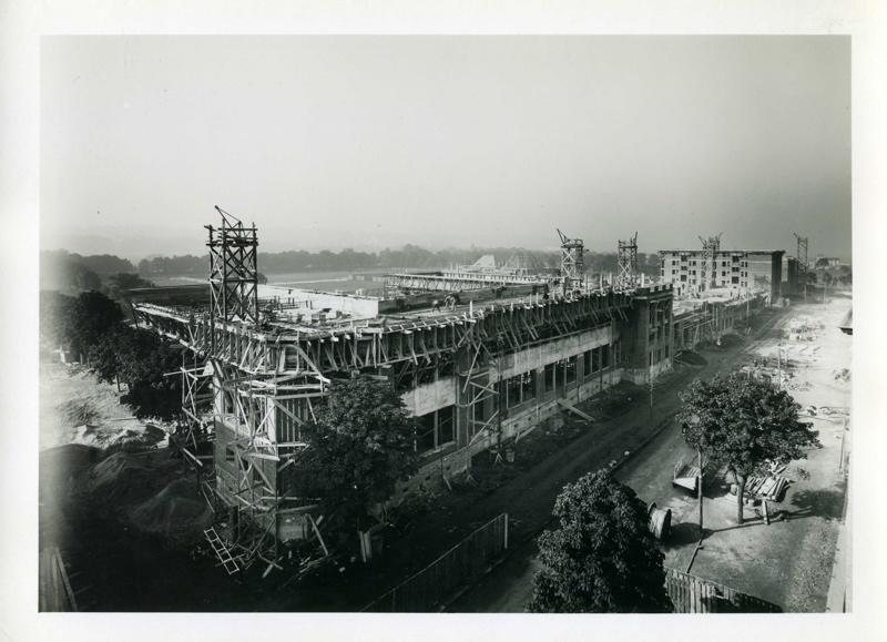 Ecole primaire Aristide Briand de la cité-jardins en construction (Titre fictif)
