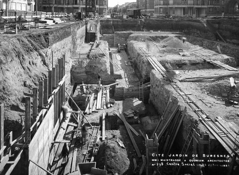 Centre social de la cité-jardins en construction (Titre fictif)