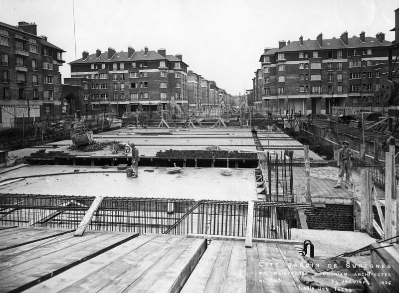 Centre social de la cité-jardins en construction (Titre fictif)