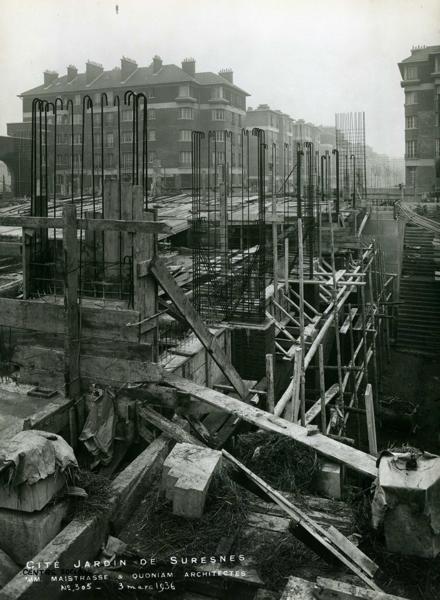 Centre social de la cité-jardins en construction (Titre fictif)