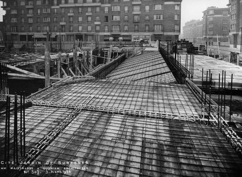 Centre social de la cité-jardins en construction (Titre fictif)