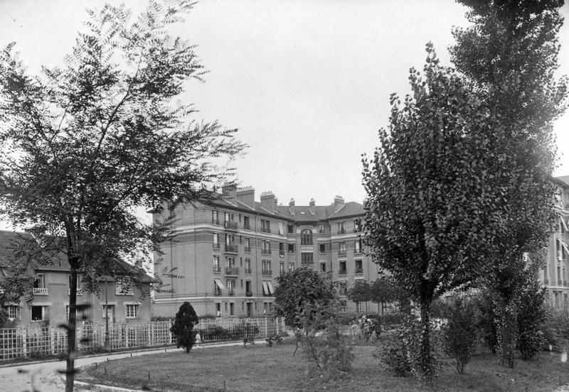 Vue de la cité-jardins (Titre fictif)