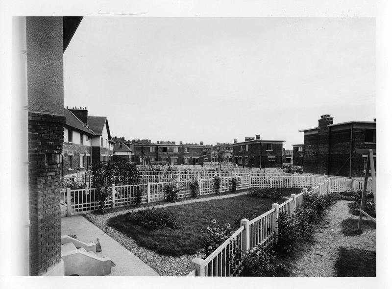 Vue de la cité-jardins (Titre fictif)