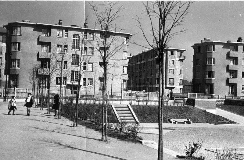 Vue de la cité-jardins - Square Léon Bourgeois (Titre fictif)
