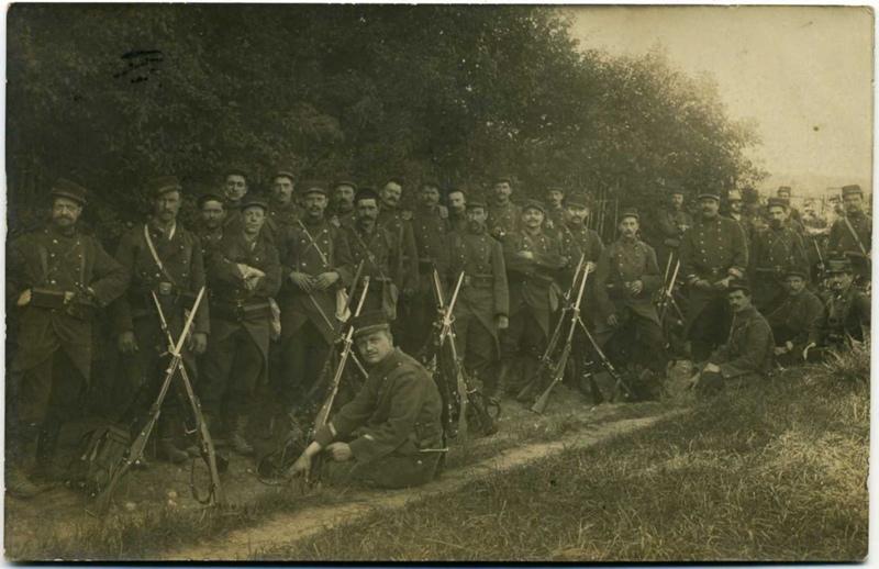 Suresnes - Scènes militaires