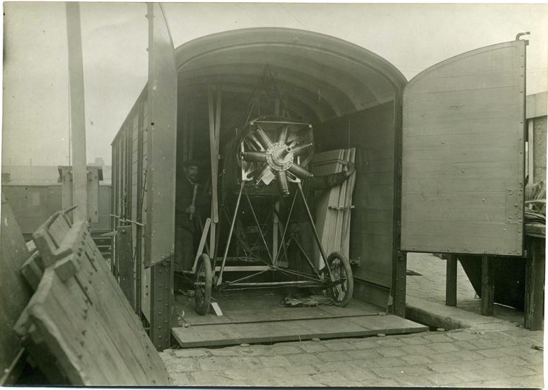 Transport aéroplane Blériot par chemin de fer