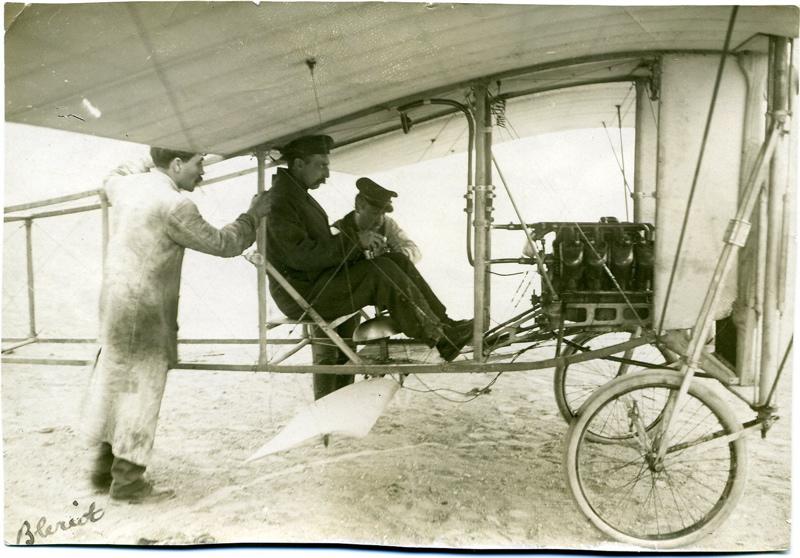 Blériot aux commandes de son monoplan