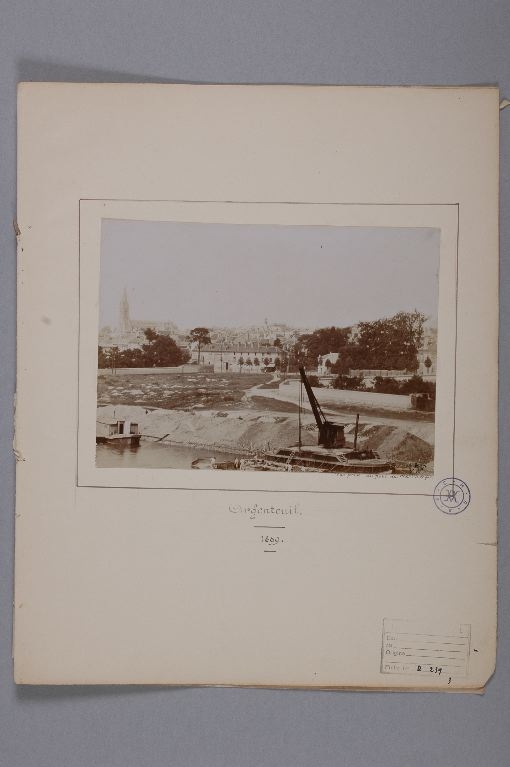 Vue d’Argenteuil depuis le pont de chemin de fer