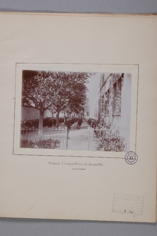 Après l’inspection de propreté à l’école