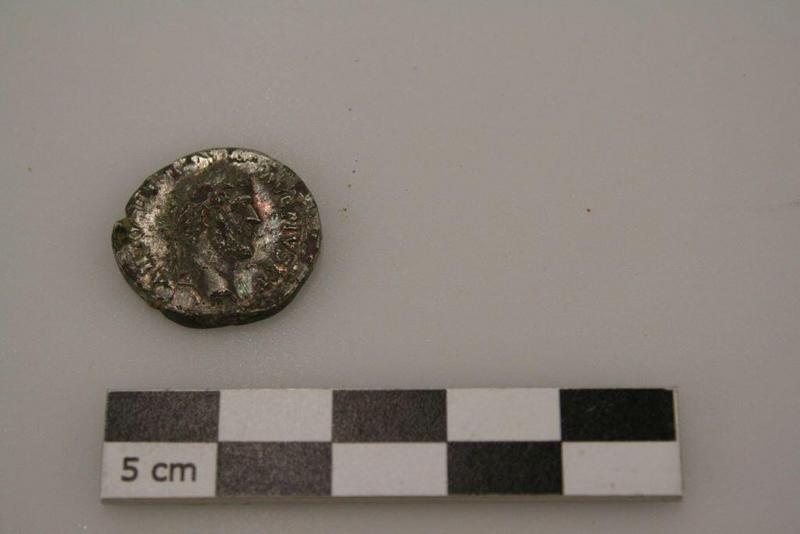 denier faux d'Antonin le Pieux