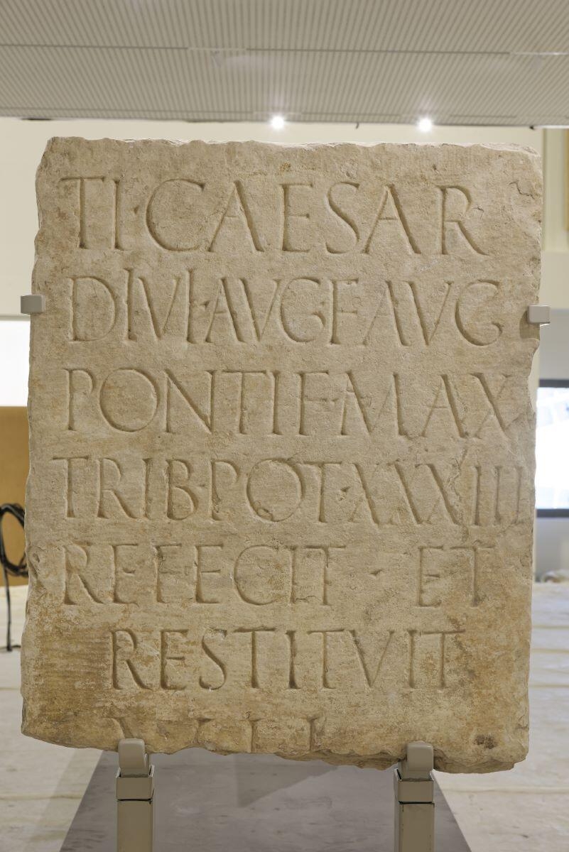 Borne milliaire de Tibère