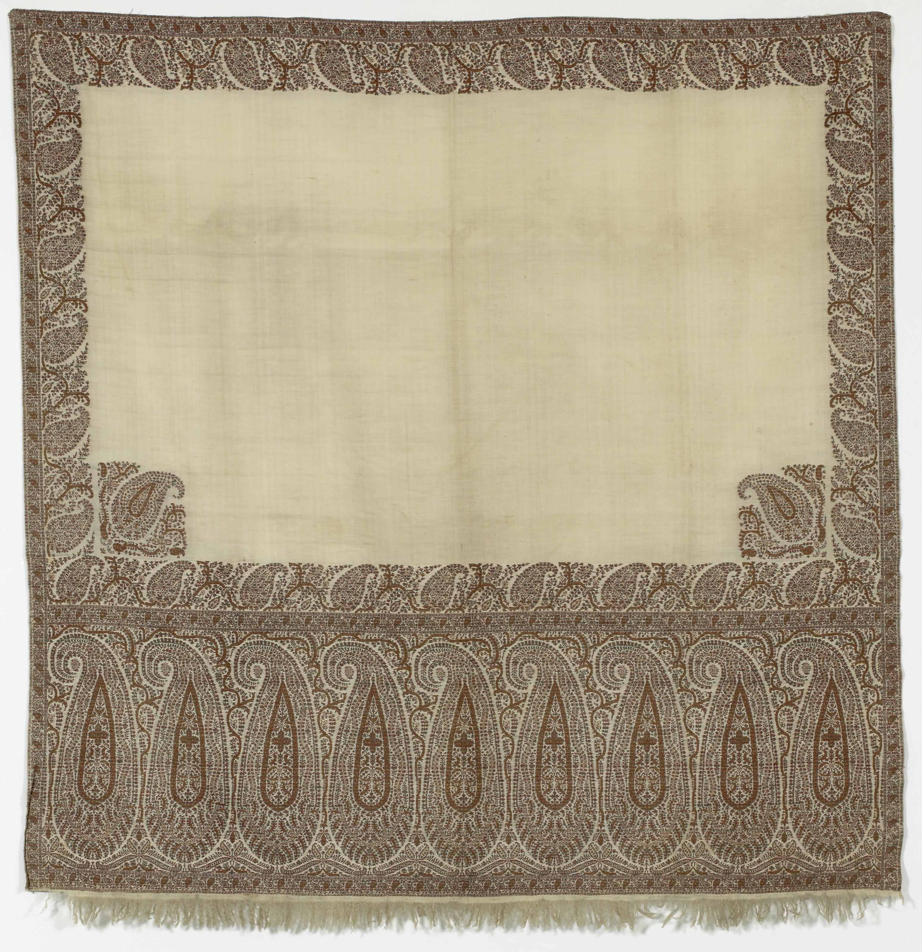 Châle dit "boiteux"