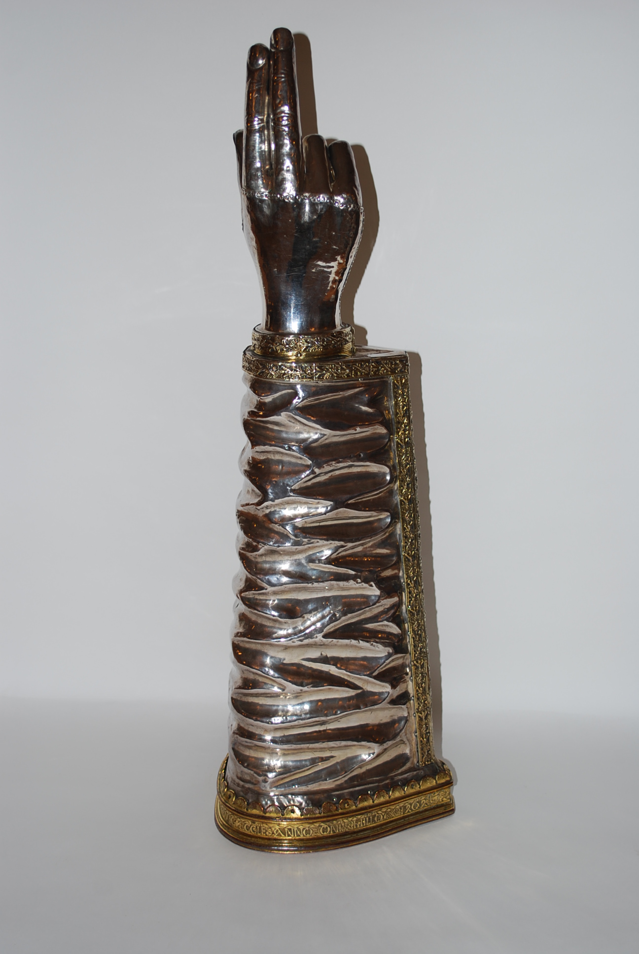 Bras-reliquaire de saint Maur d'Hattonchâtel (titre d'usage)