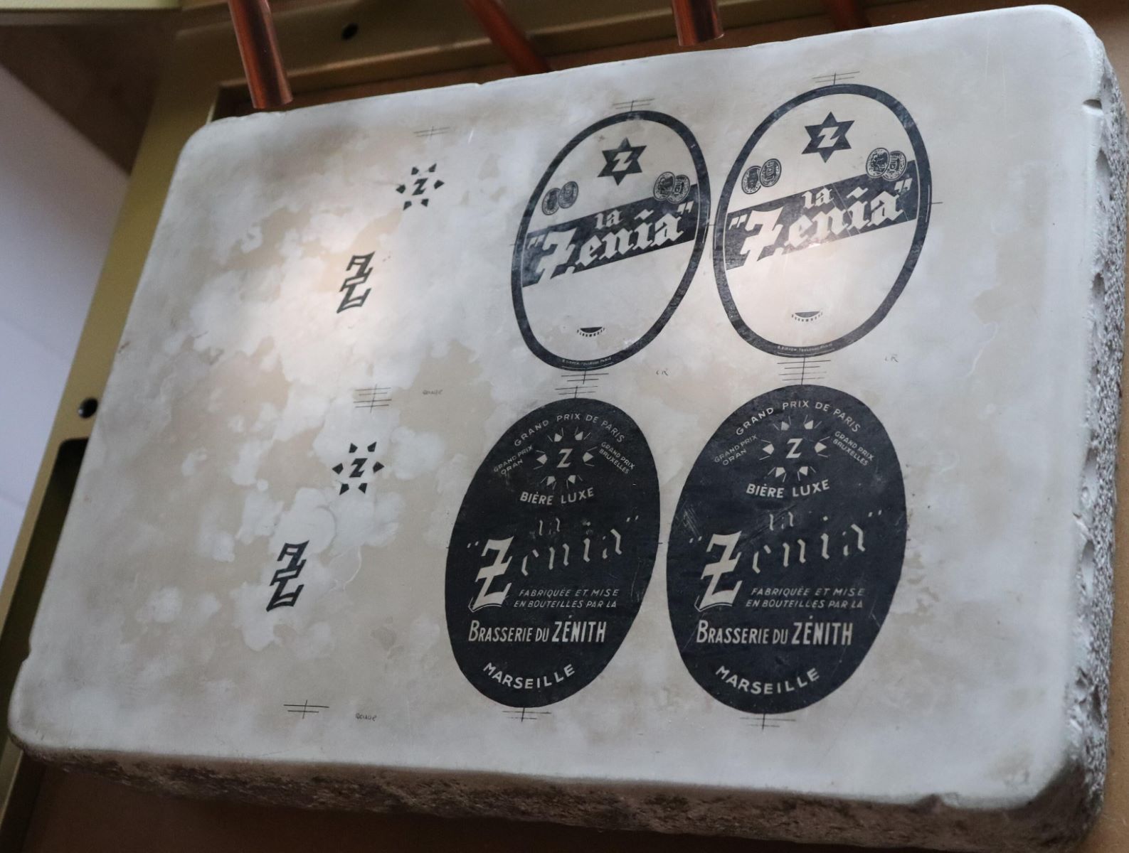 La Zénia / Brasserie du zénith (titre inscrit)