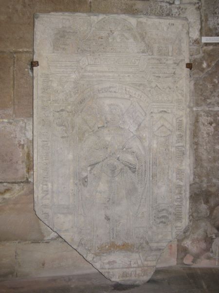 pierre tombale de Anne du Hautoy