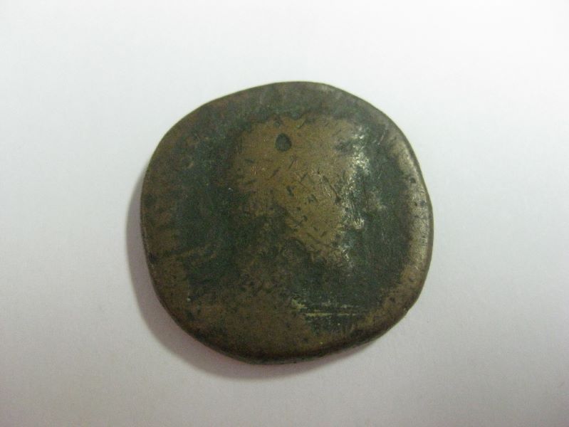 monnaie romaine, empereur Marc Aurèle (?)