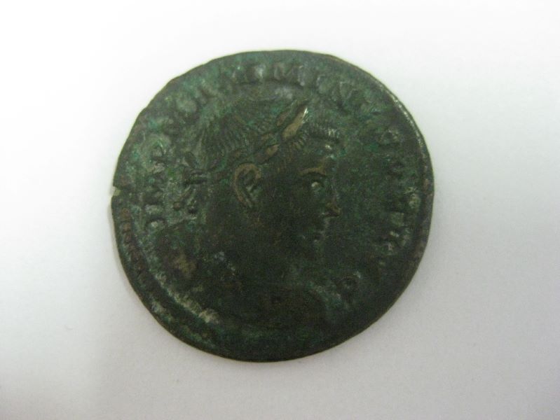 monnaie romaine, empereur Maximin II Daïa (?)