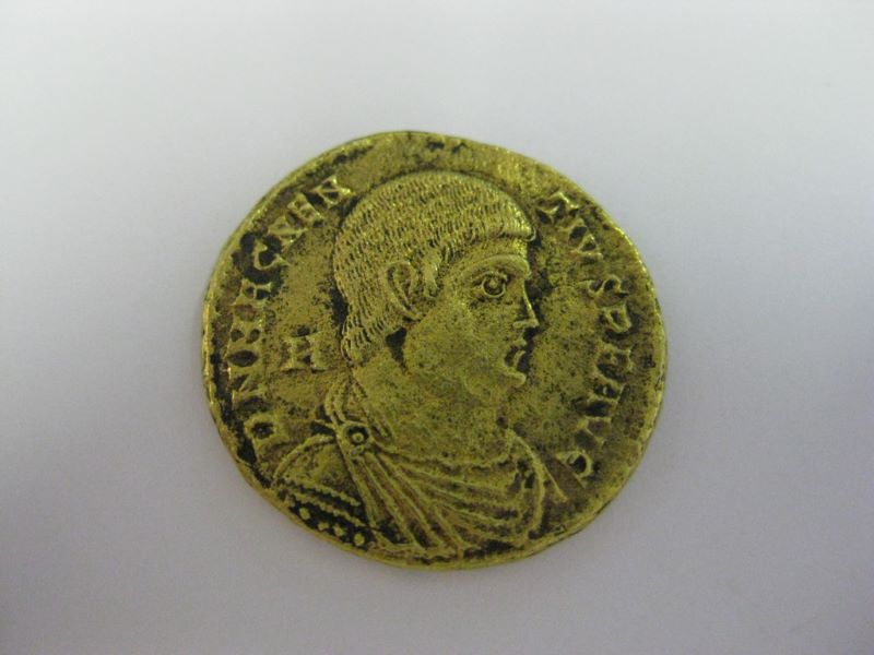 monnaie romaine, empereur Magnence