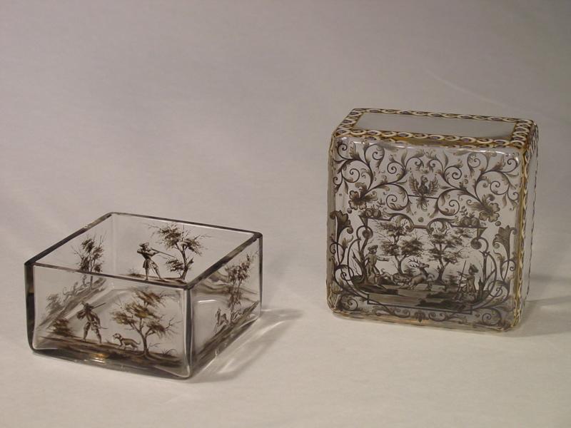 Coffret à décor de scènes de chasse (titre factice)