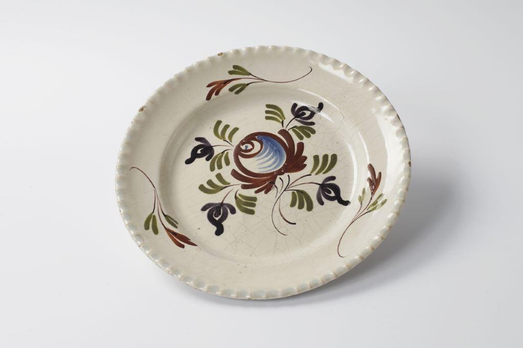 Assiette à la rose