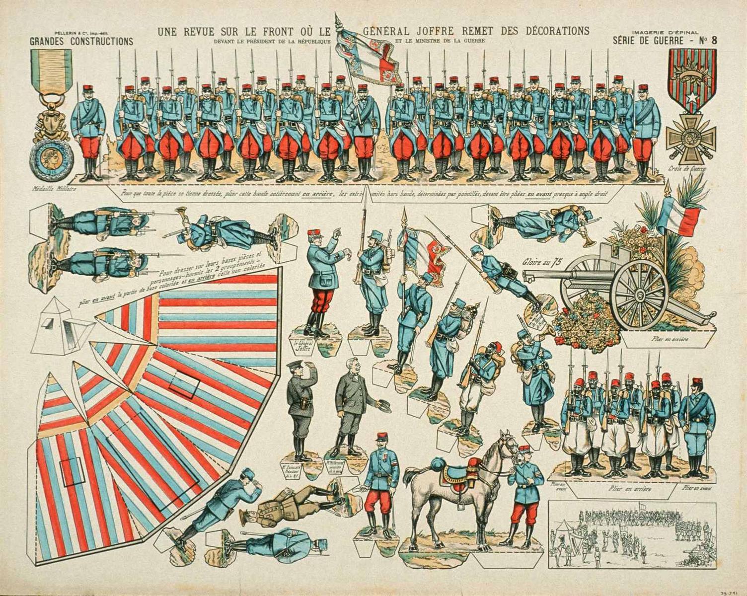 UNE REVUE SUR LE FRONT OÙ LE GÉNÉRAL JOFFRE REMET DES DÉCORATIONS / DEVANT LE PRÉSIDENT DE LA RÉPUBLIQUE ET LE MINISTRE DE LA GUERRE (titre inscrit)