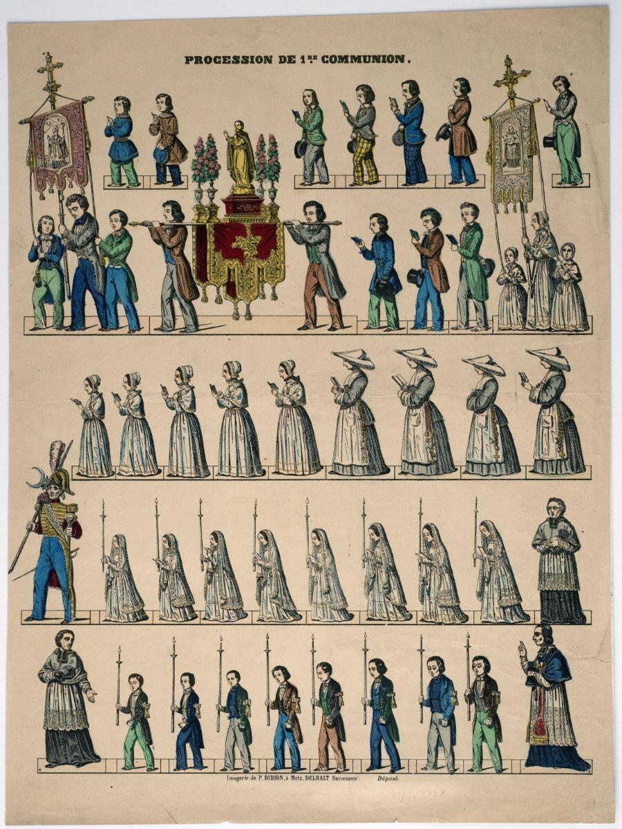 PROCESSION DE 1ERE. COMMUNION. (titre inscrit)