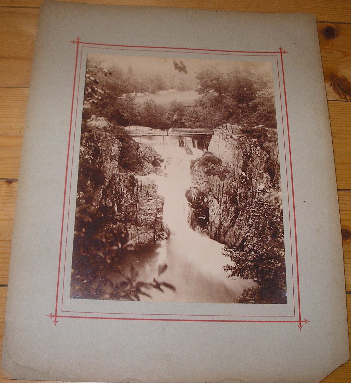 Saut de la Cuve à Saint-Amé