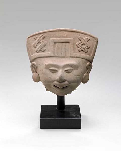 Tête de figurine