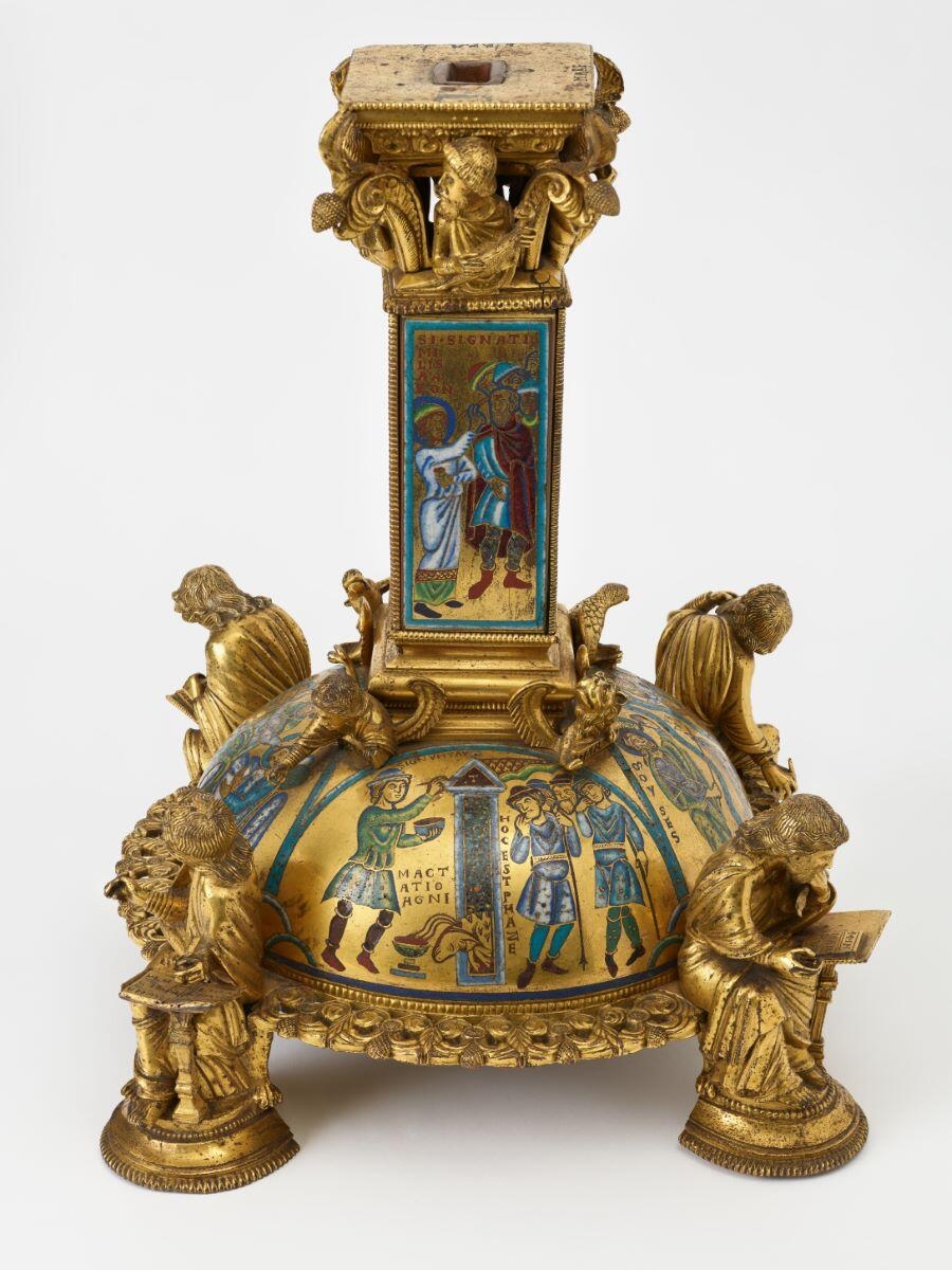 Pied de croix de Saint-Bertin