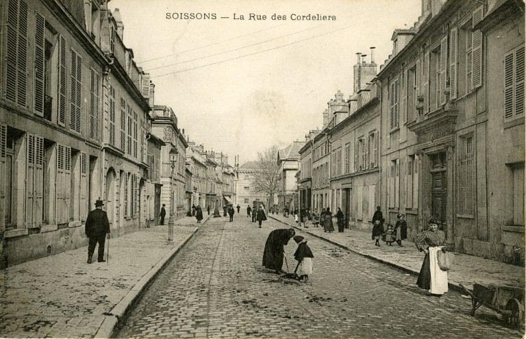 Soissons - La Rue des Cordeliers