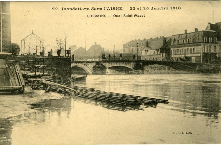 Soissons - Inondations dans l'Aisne - 23 et 24 janvier 1910 - Quai Saint-Waast