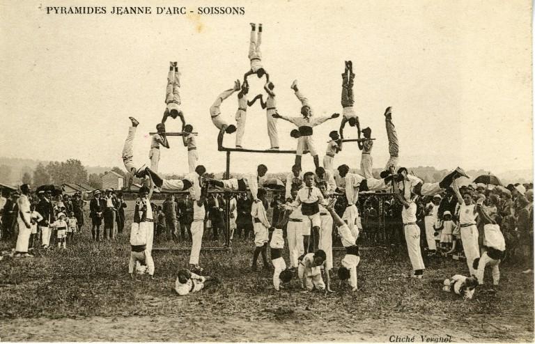 Pyramides 'Jeanne d'Arc' - Soissons