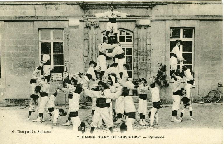 'Jeanne d'Arc' de Soissons - Pyramide