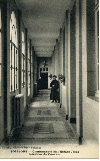 Soissons - Communauté de l'Enfant Jésus - Intérieur du Couvent
