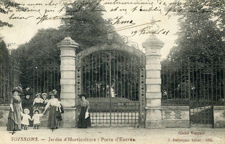 Soissons - Jardin d'Horticulture : Porte d'Entrée