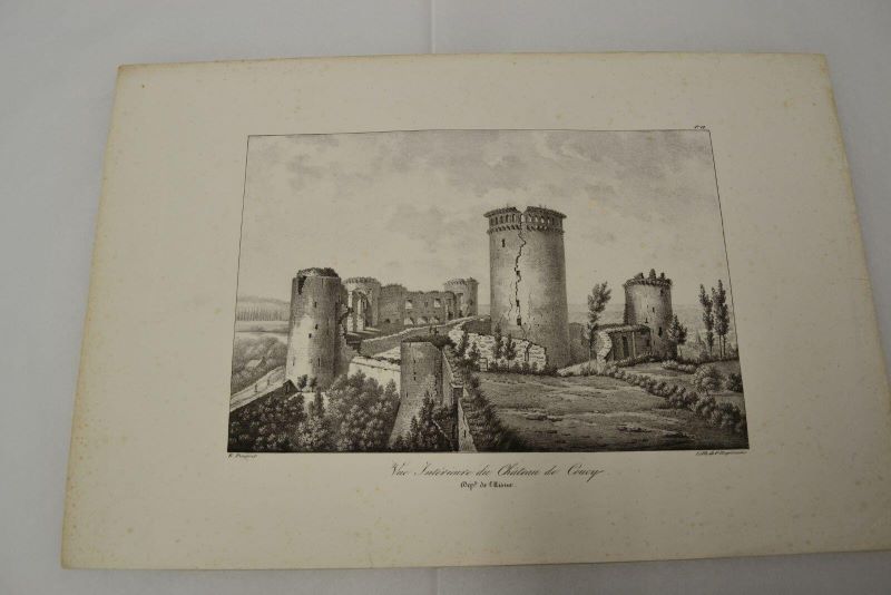 Vue intérieure du château de Coucy