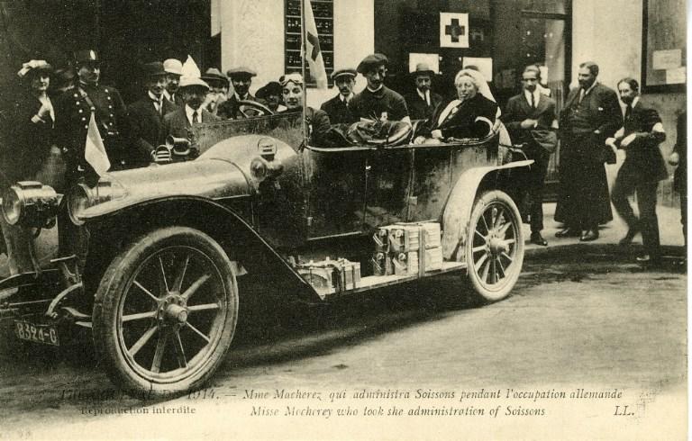 1914 - Mme Macherez qui administra Soissons pendant l'occupation allemande