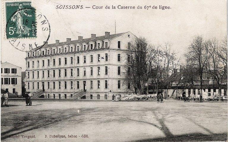Soissons - Cour de la Caserne du 67e de ligne