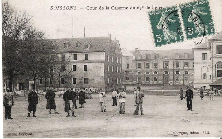 Soissons - Cour de la Caserne du 67e de ligne