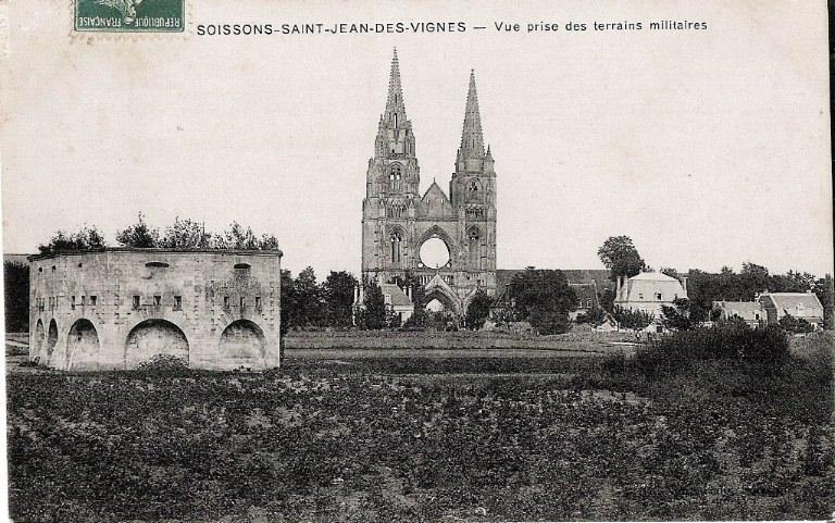 Soissons - Saint-Jean-des-Vignes - Vue prise des terrains militaires