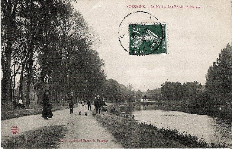 Soissons - Le Mail - Les Bords de l'Aisne