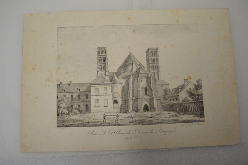 Ruines de l’abbaye Saint-Corneille à Compiègne