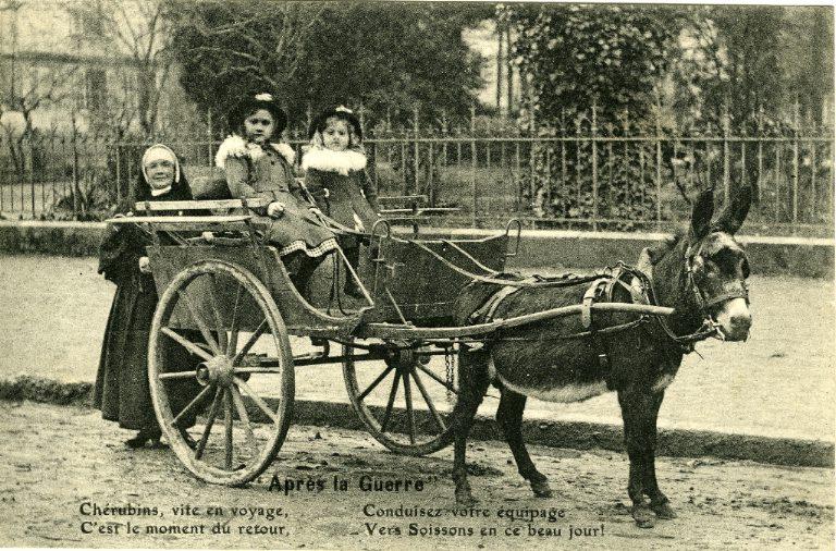 'Aprés la Guerre' - Chérubins, vite en voyage. C'est le moment du retour. Conduisez votre équipage. Vers Soissons en ce beau jour !